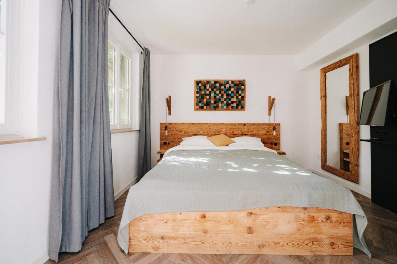 Residenz Bella Italia: Charming City-center With Balcony Wurzburg