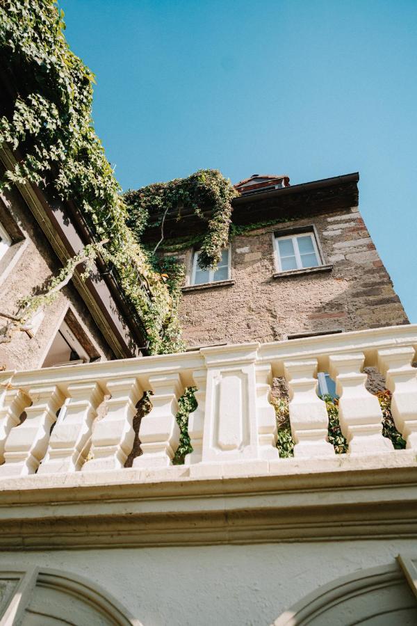 Residenz Bella Italia: Charming City-center With Balcony Apartment Wurzburg